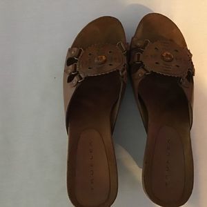 True flex Brown Wedge heels. Size 10 m